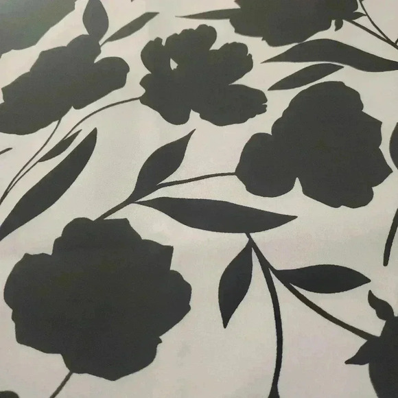 ANN TAYLOR FLORAL SKIRT - Picture 2 of 4